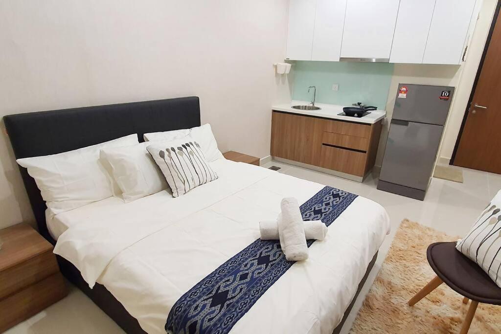 Kozi Square New Sgh Cozy Home 7A Кучинг Екстериор снимка