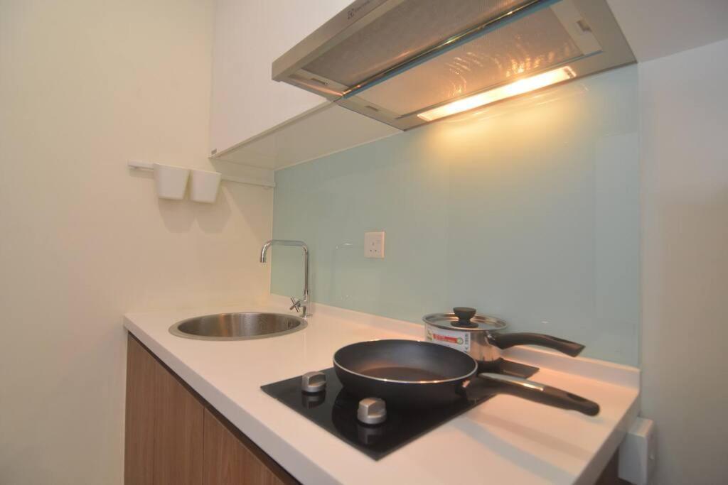 Kozi Square New Sgh Cozy Home 7A Кучинг Екстериор снимка